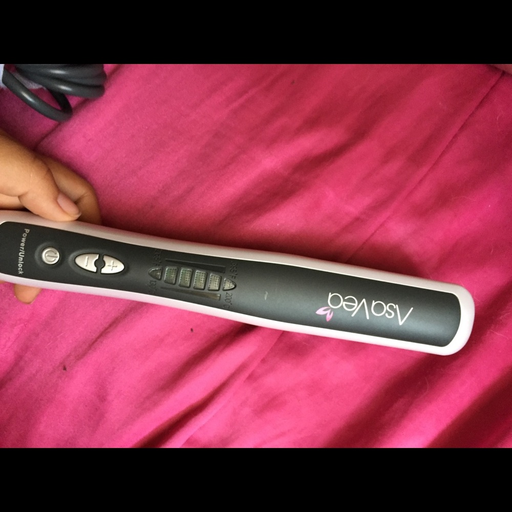 Hairbrush straightener